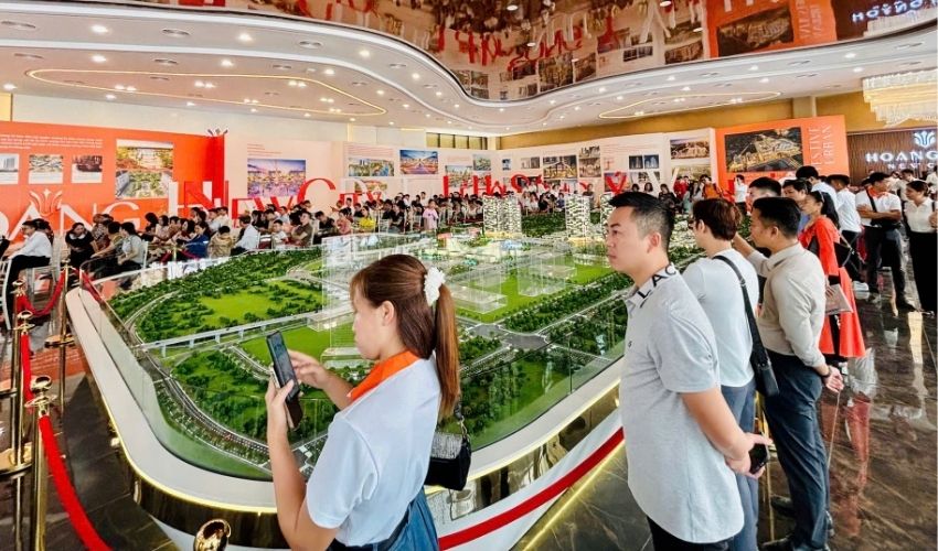 Liên hệ phòng kinh doanh chung cư Hoàng HUy New City để được tư vấn